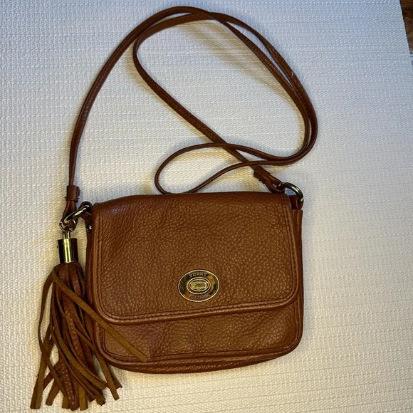 Tommy Hilfiger Crossbody - Picture 3 of 3